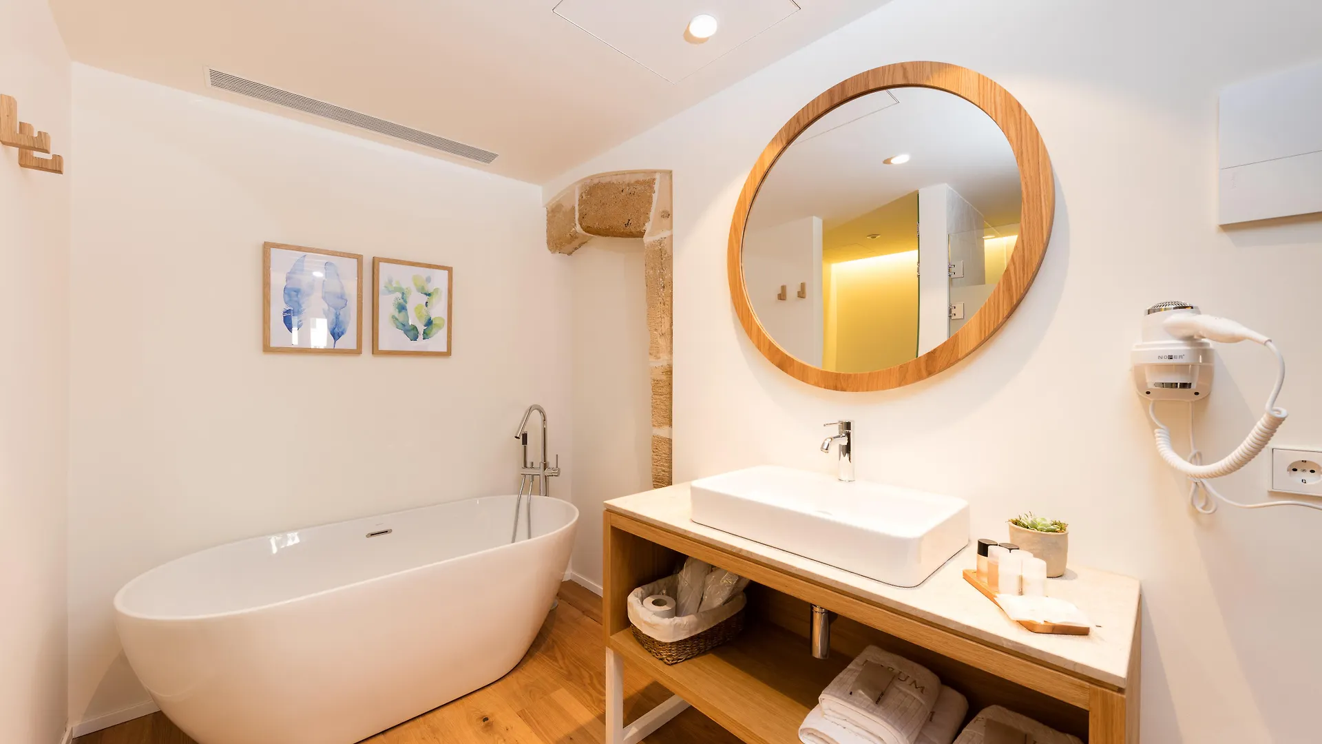 Forum Boutique Hotel & Spa - Adults Only Alcudia  4*, Alcudia (Mallorca)